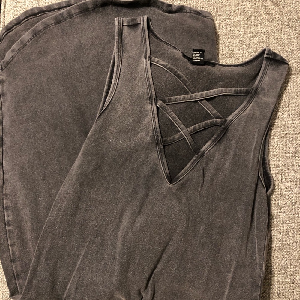 Slim fitting gray dress